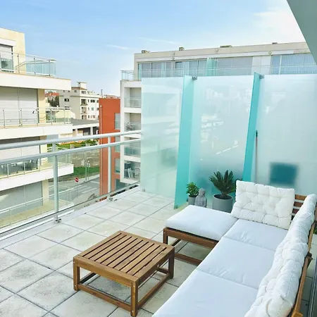 With Huge Rooftopterrace - Free Parking Figueira da Foz