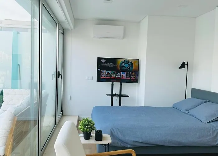 With Huge Rooftopterrace - Free Parking アパート フィゲイラ・ダ・フォズ