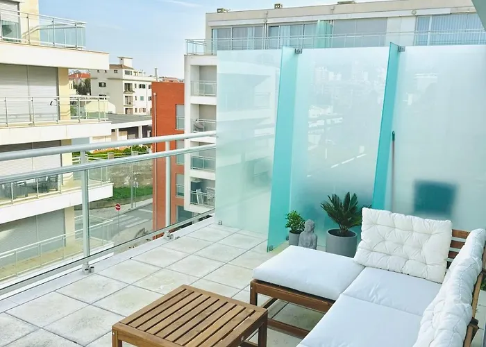 With Huge Rooftopterrace - Free Parking フィゲイラ・ダ・フォズ